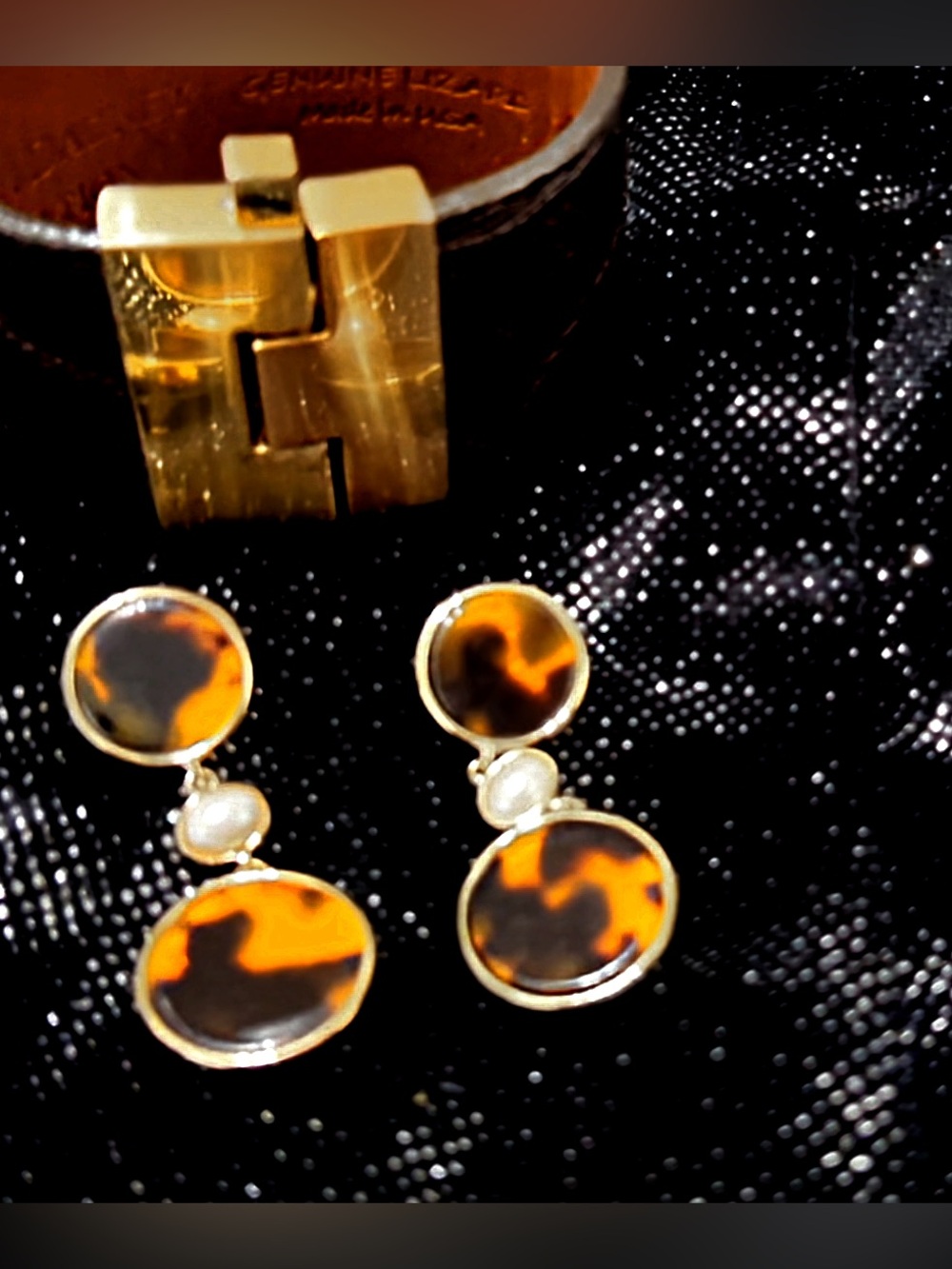 Leigh Elena Hinge LeatherCuff Bracelet with Brown Tortoise Accent Earrings